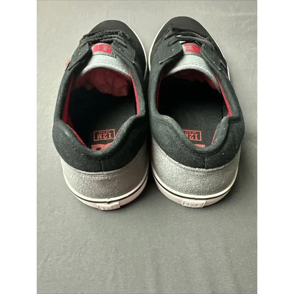 Mens Size 12 DC Tonik Black/Grey Red Leather & Cloth Top Skateboarding S… - Picture 6 of 17